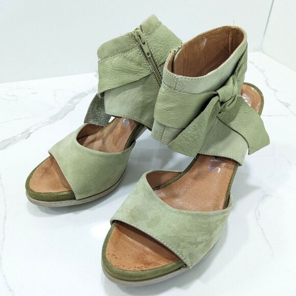 Anthropologie HISPANITAS sued leather side zip ankle peep toe shoes bootie sz 39 - Picture 2 of 11